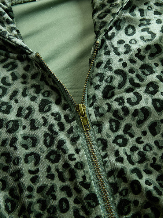 https://cdn.shopify.com/s/files/1/0988/8700/8598/files/00406.jpg?v=1775074593