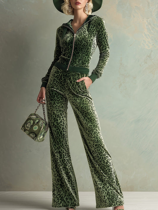 Retro Elegant Green Leopard Print Hooded Velvet Jumpsuit for Women