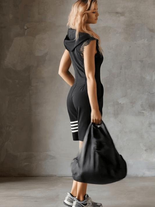 https://cdn.shopify.com/s/files/1/0988/8700/8598/files/OYZ2336C1XL_1244_1660_1.gif?v=1775090669