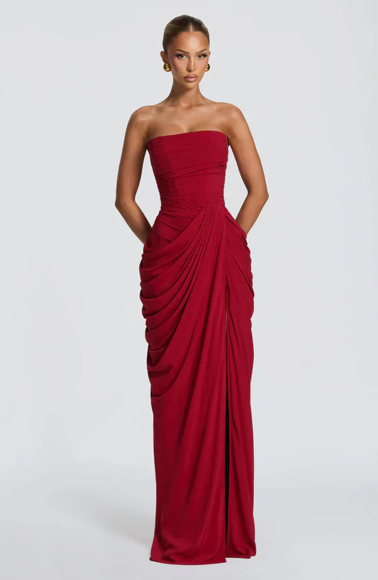 SAVÉRA Maxi Dress – close-up detail
