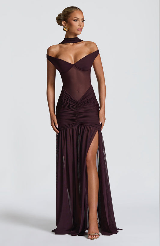 Sienna Maxi Dress Plum Sweetheart Bardot – close-up detail