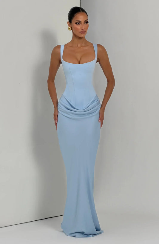 LORÉVA Maxi Dress – close-up detail