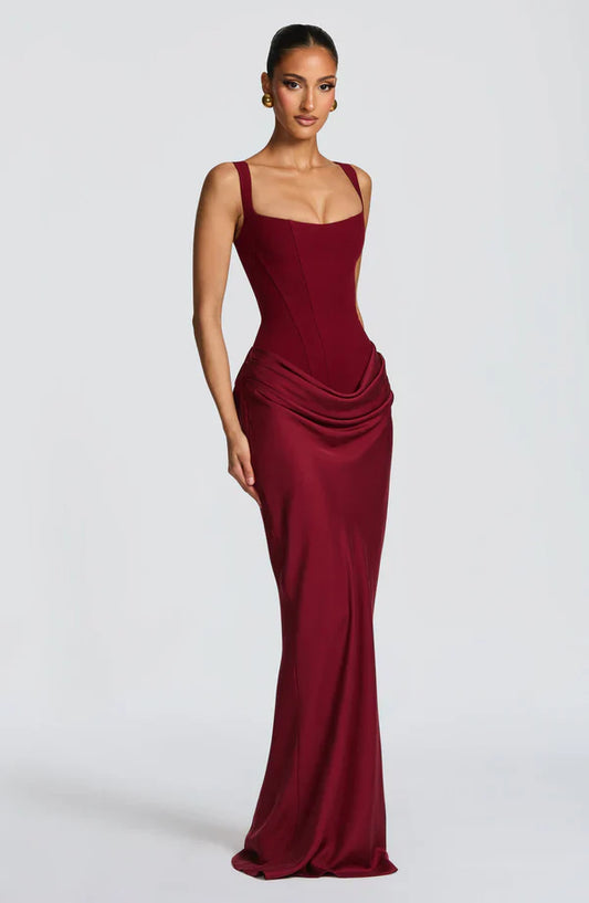 LORÉVA Maxi Dress – detail view