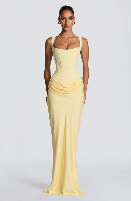 LORÉVA Maxi Dress – close-up detail