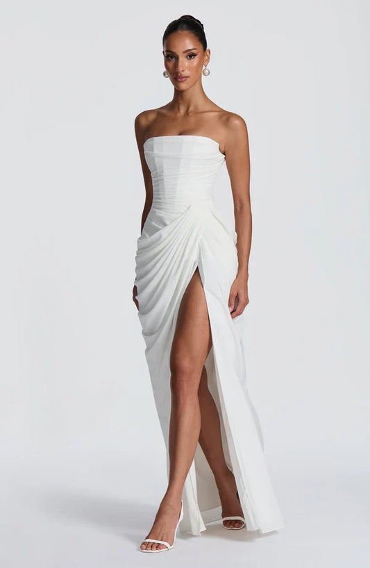 SAVÉRA Maxi Dress – styling detail