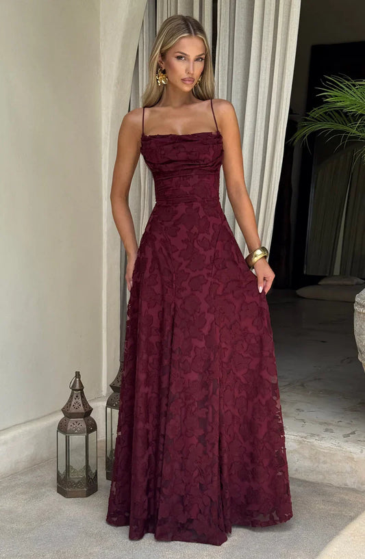 LIVÉRA Maxi Dress – styling detail