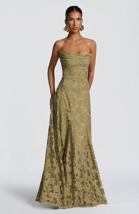 LIVÉRA Maxi Dress – close-up detail