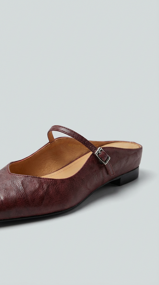 https://cdn.shopify.com/s/files/1/0988/8700/8598/files/freepik_create-an-ultrarealistic-luxury-closeup-footwear-studio-photograph-of-the-reference-shoe-designed-as-a-premium-detail-shot-for-a-highend-ecommerce-product-page.-the-shoe-must_6b2697e3-68a6-4be1-b237-a40d1a01dc98.png?v=1774475569