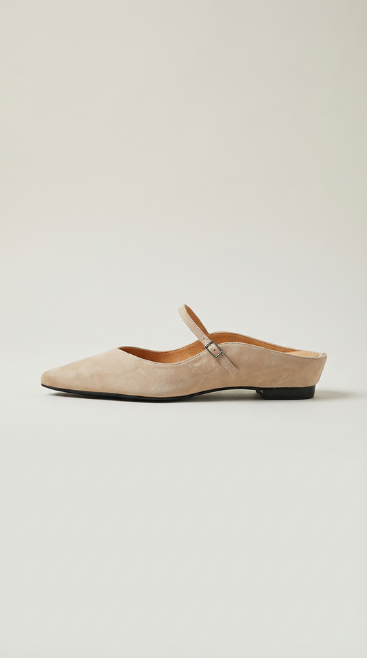 https://cdn.shopify.com/s/files/1/0988/8700/8598/files/freepik_create-an-ultrarealistic-luxury-fashion-ecommerce-product-photograph-of-a-single-womens-pointedtoe-mule-flat-shoe-in-a-clean-sideprofile-view.-the-shoe-must-remain-exactly-tru_22cf05de-9afa-44f5-944e-7028eb70da50.png?v=1774475569